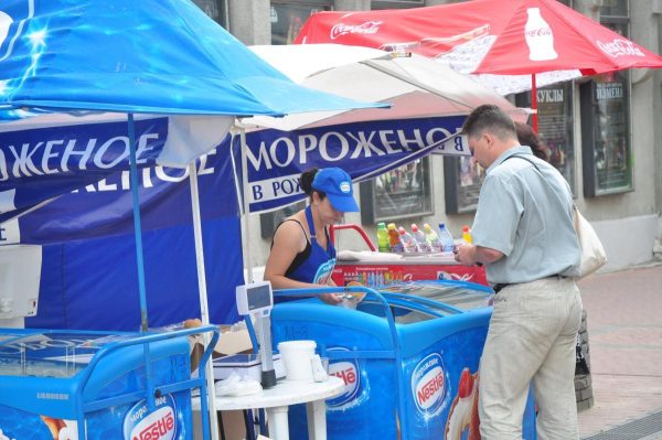 Гастроэнтеролог Кашух рассказала, чем полезно и вредно мороженое